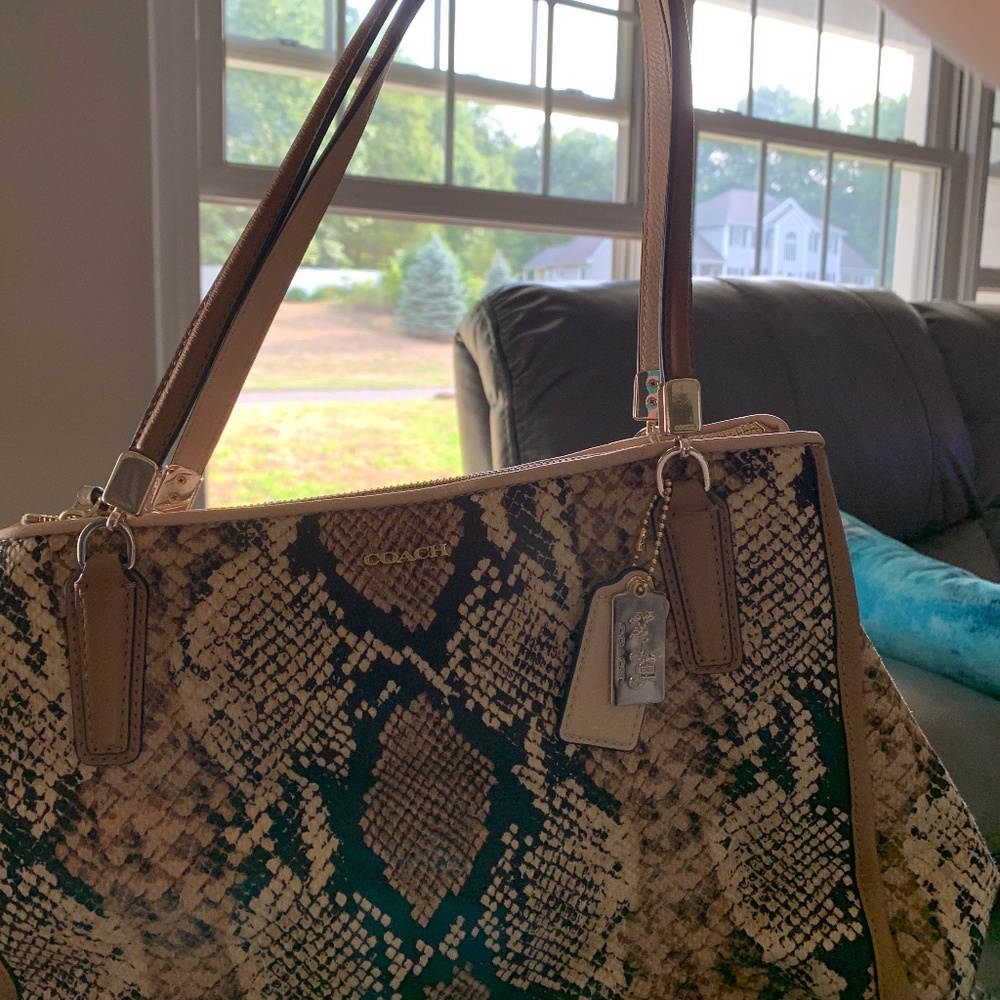 Coach purse